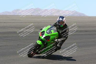 media/May-14-2022-SoCal Trackdays (Sat) [[7b6169074d]]/Bowl (1120am)/